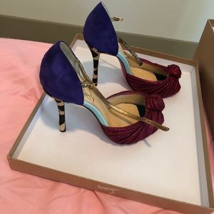 Christian louboutin (red bottoms)